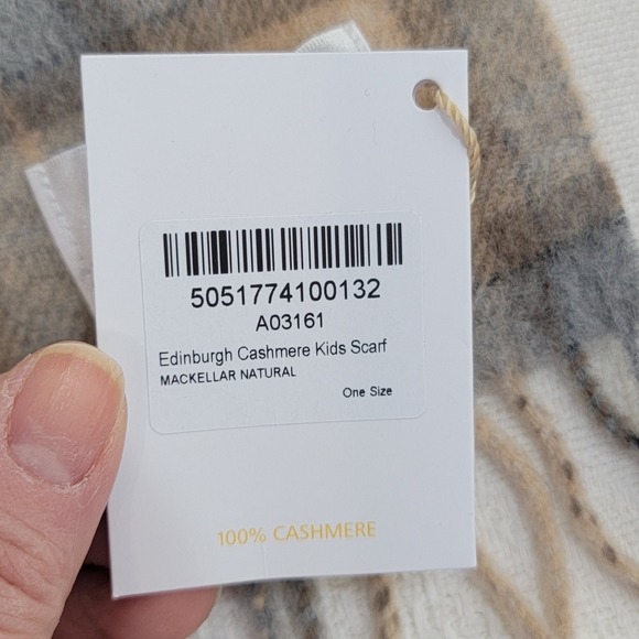 Edinburgh Cashmere NEW NWT Kids Scarf MacKellar Natural Plaid 100% Cashmere - Picture 4 of 9